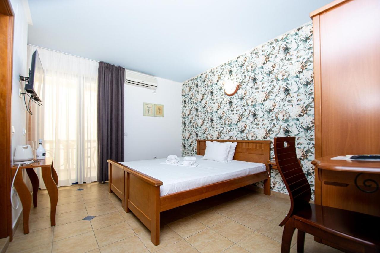 Tanja Apartments Rafailovici Exterior photo