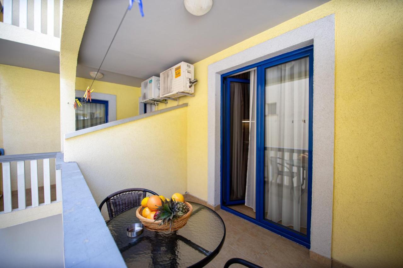 Tanja Apartments Rafailovici Exterior photo