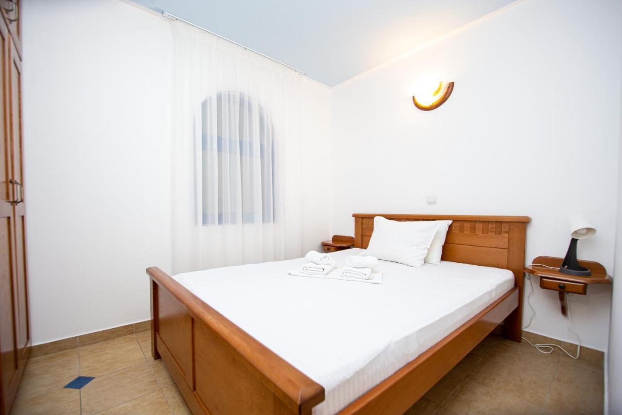 Tanja Apartments Rafailovici Exterior photo